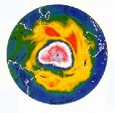 Het gat in de ozonlaag is sinds 1980 groter geworden. Dit gat verschijnt telkens in het voorjaar en is goed te zien op de satellietfoto. Indien dit proces niet gestopt wordt, zal het vreselijke gevolgen hebben.